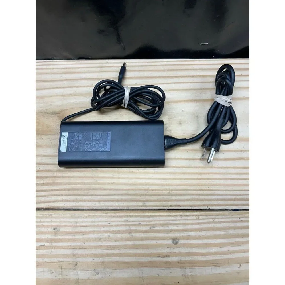Dell 130 watt AC adapter for computers